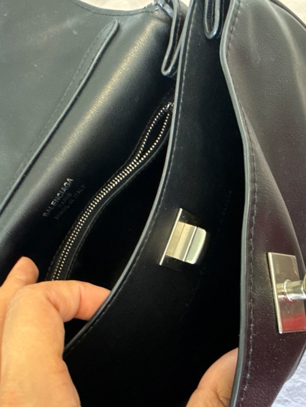 BALENCIAGA Rodeo bag - Picture 7 of 11